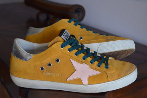 EUC Golden Goose Super Star sneakers